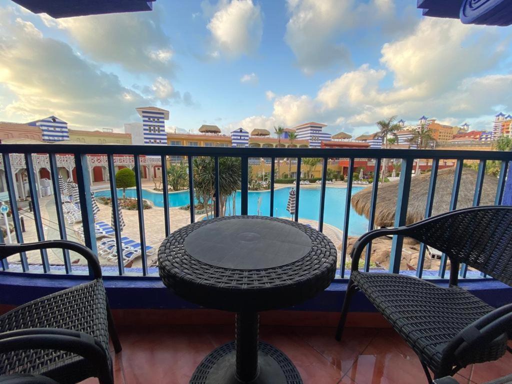 Porto Marina Resort Chalets Families Only El Alamein Exterior foto